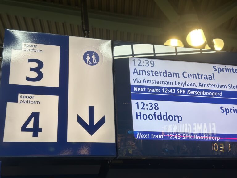 ¿Cómo ir del aeropuerto de Ámsterdam al centro?