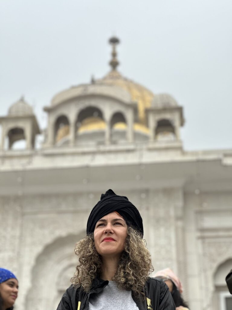 Gaviota en un templo sij