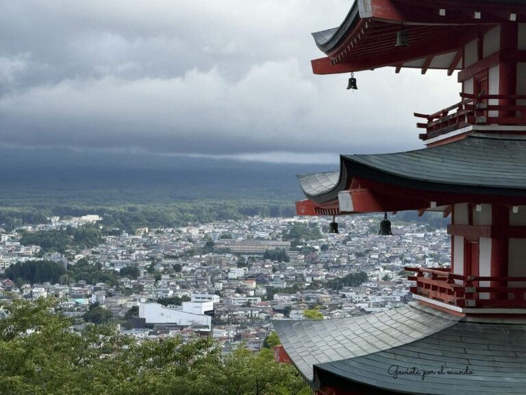 La Pagoda Chureito