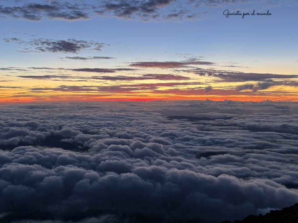 Amanecer en el Fuji